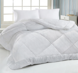 Couette synthétique queen de qualité supérieur (queen)