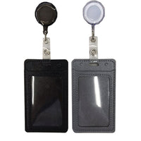 Porte cartes avec cordon rétractable