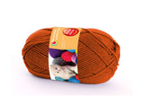Balle de laine fil régulier de couleur orange